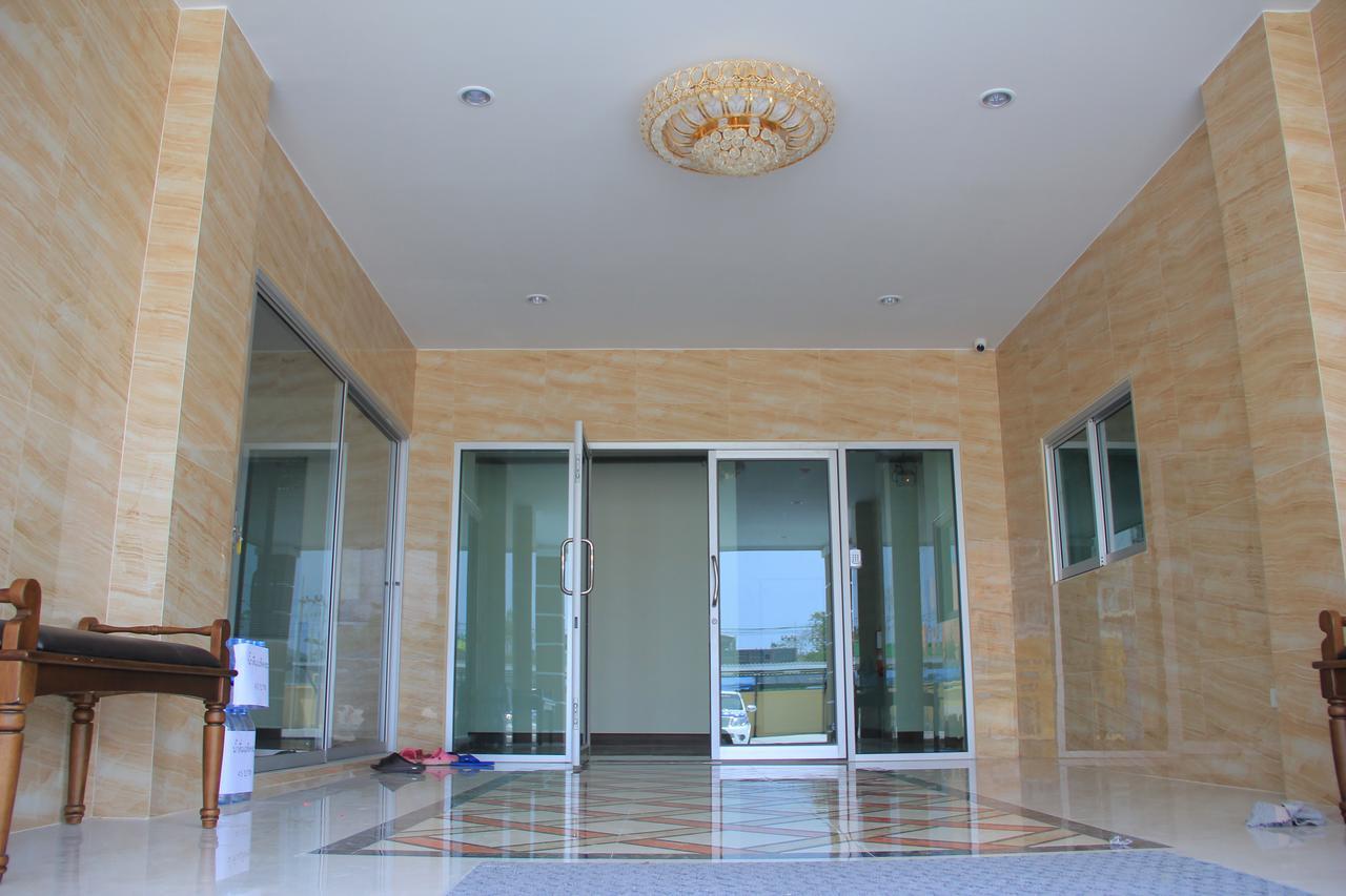 Thani Residence Chonburi Exteriér fotografie